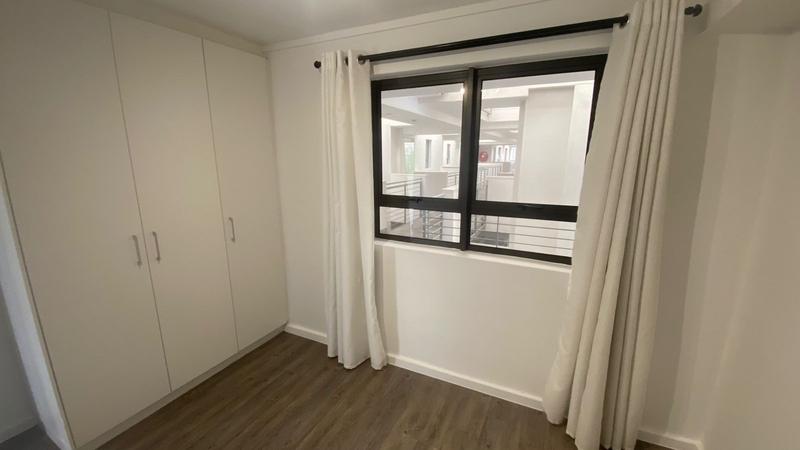To Let 2 Bedroom Property for Rent in Zonnebloem Western Cape